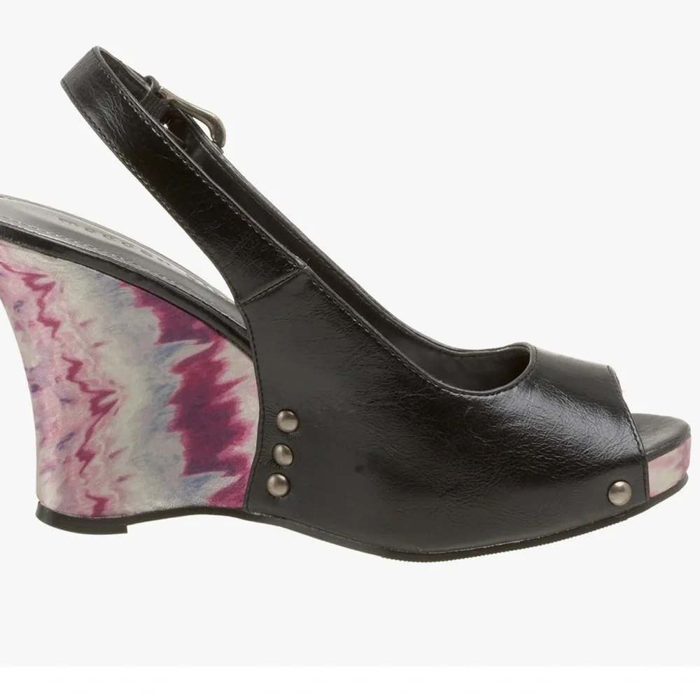 Madden Girl by Steve Madden Black Purple Wedge Sandals
